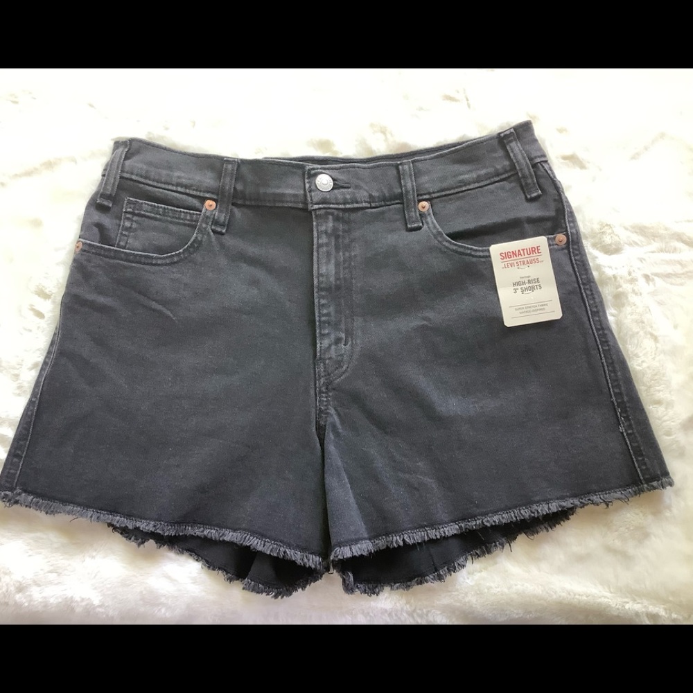 Levi Strauss Signature Shorts Size 10/30W